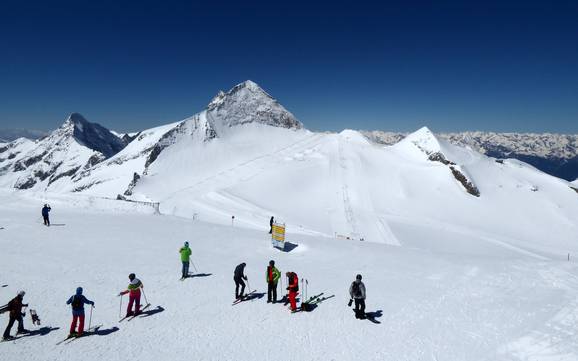 La plus haute gare aval dans le district de Schwaz – domaine skiable Hintertuxer Gletscher (Glacier d'Hintertux)