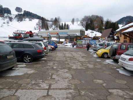 Carpates slovaques: Accès aux domaines skiables et parkings – Accès, parking Donovaly (Park Snow)