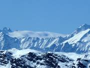 Le glacier se trouve à quelque 40 km à vol d'oiseau des Trois Vallées 