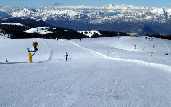 Skier à l' Alpe Cimbra