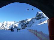 Tunnel pour skieurs en direction de Mellau