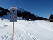 Départ de la piste de ski de fond en altitude au Hochbrixen