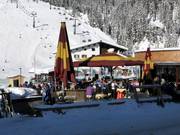 Lieu recommandé pour l'après-ski : Après-Ski-Bar des Romantik Hotels Krone