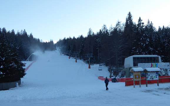 Skier dans le Val di Non (Nonstal)