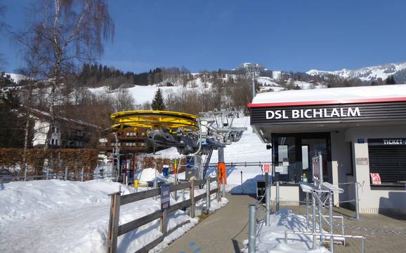 La plus haute gare aval dans la région de Kitzbühel – domaine skiable Bichlalm