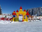 Village des enfants de l'école de ski Rot-Weiss-Rot