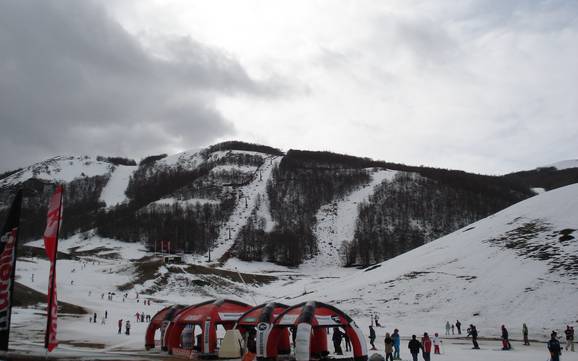 Skier dans l' Apennin abruzzais