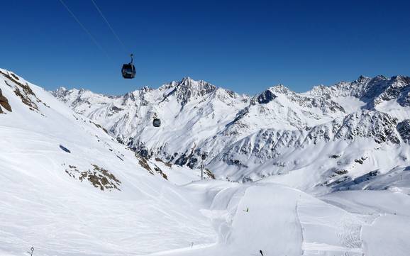 Le plus haut domaine skiable dans la région touristique du Tiroler Oberland – domaine skiable Kaunertaler Gletscher (Glacier de Kaunertal)