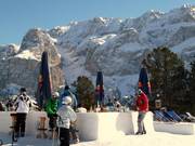 Bar en neige sur le domaine skiable de Val Gardena