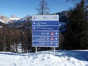Signalisation sur les pistes à Cortina d’Ampezzo