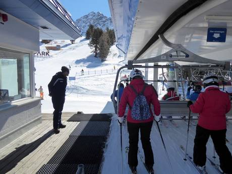 Tiroler Oberland: amabilité du personnel dans les domaines skiables – Amabilité Nauders am Reschenpass – Bergkastel