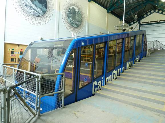 Cairngorm Funicular - 120 places | Funiculaire