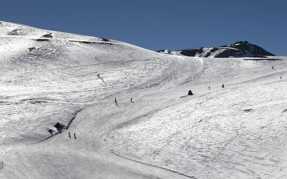 La plus haute gare aval dans la Región Metropolitana de Santiago – domaine skiable Valle Nevado