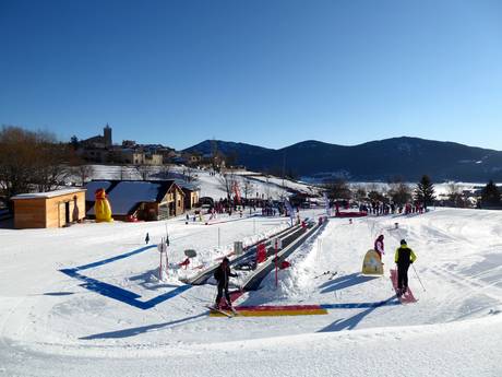 Stations de ski familiales Pyrénées françaises – Familles et enfants Les Angles