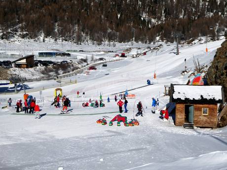 Tiroli's Kinderland de l'école de ski du Schnalstal/Val Senales