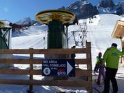 Panneau informatif pour le Ski Area Val Comelico