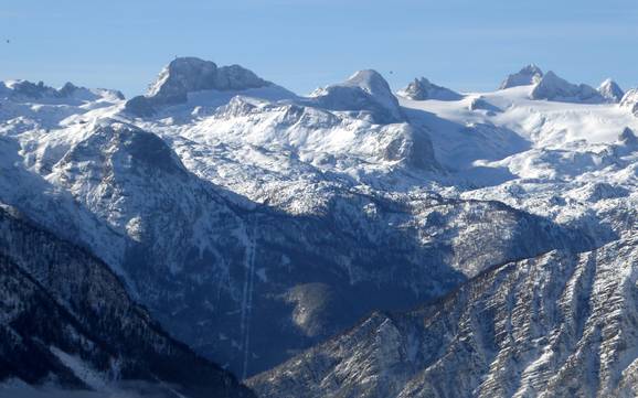 Le plus grand dénivelé dans le massif du Dachstein  – domaine skiable Krippenstein – Obertraun