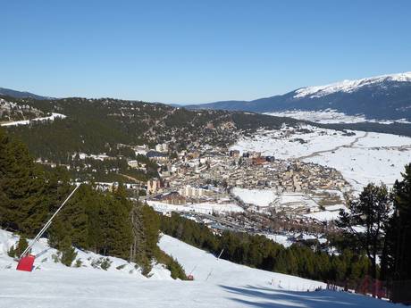 Pyrénées françaises: offres d'hébergement sur les domaines skiables – Offre d’hébergement Les Angles