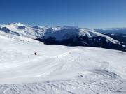 Vue sur le domaine skiable de Brigels/Waltensburg/Andiast