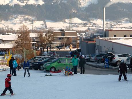 Silberregion Karwendel : Accès aux domaines skiables et parkings – Accès, parking Burglift – Stans