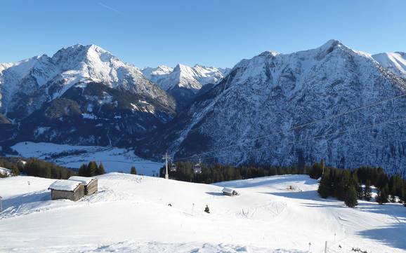 Skier dans le parc naturel du Lechtal