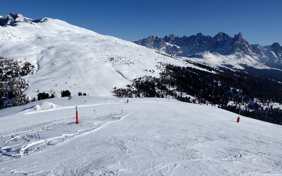 Skier près de Moena Skier près de Moena