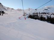 Télésiège Karjoch avec de larges pistes