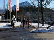 Petite marche à pied à la fin de la descente jusqu'à la station de la vallée