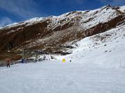 Pente d'entraînement avec téléski à assiettes