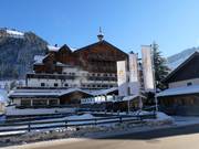 Le Grossarler Hof à la station inférieure de la Panoramabahn Großarltal