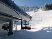 Arber Nordhang - 6 places | Télésiège rapide (débrayable) avec capots de protection