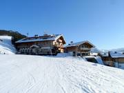 Maierl-Alm & Chalets sur la piste de la vallée vers Kirchberg