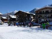 Hébergements à la fin de la descente de la vallée à Neukirchen