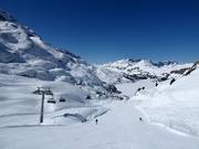 Magnifique piste du Jochpass à l’Engstlenalp