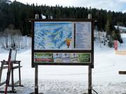 Plan des pistes avec informations d'exploitation à la station de la vallée