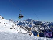 Padon II - 4 places | Télésiège rapide (débrayable) avec capots de protection