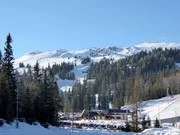 Vue sur le domaine skiable olympique de Jahorina