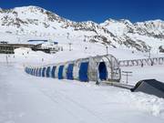 Förderband Gamsgarten 2 - Tapis roulant/Moving Carpet recouvert d’une galerie