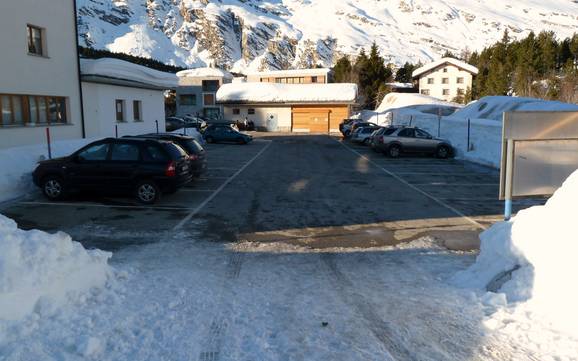 Val Bregaglia: Accès aux domaines skiables et parkings – Accès, parking Aela – Maloja