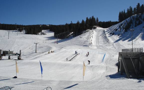 Stations de ski familiales Mammoth Lakes – Familles et enfants June Mountain