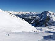 Vue sur la piste facile Olympia Damenabfahrt