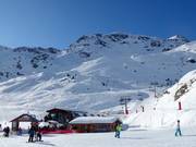 Plan des Mains - 6 places | Télésiège rapide (débrayable)