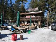 Peshterite à la descente vers la vallée