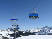 Sunnegg - 6 places | Télésiège rapide (débrayable) avec capots de protection et sièges chauffants