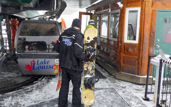 Chaînon Slate: amabilité du personnel dans les domaines skiables – Amabilité Lake Louise