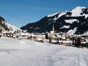 Piste pour débutants dans la zone de la vallée