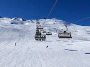 Madrisella Bahn - 6 places | Télésiège rapide (débrayable) avec capots de protection et sièges chauffants
