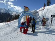 Flaxi III - Tapis roulant/Moving Carpet recouvert d’une galerie