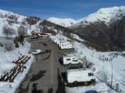 Aire de camping-car à l'entrée de la station