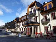 L'hôtel Hovde est situé directement à la station de la vallée.